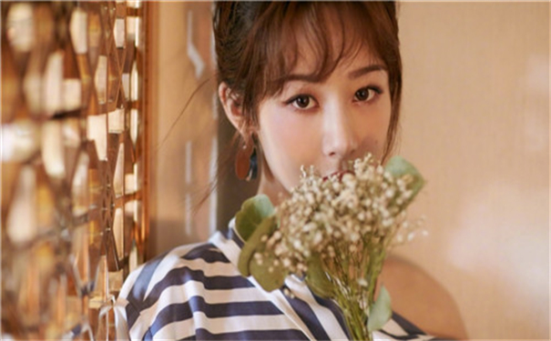 亚洲一卡2卡3卡4卡5卡精品贴