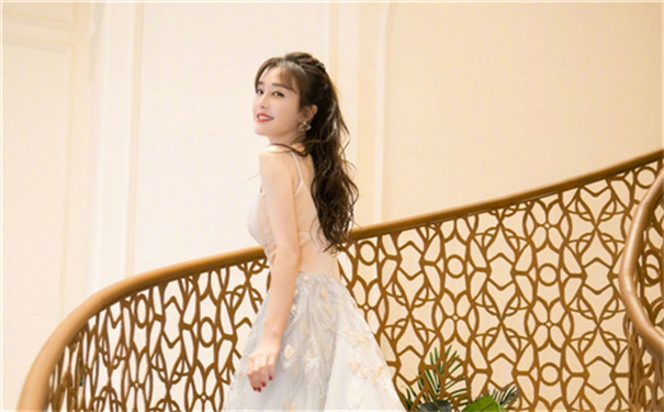 芭比视频APP无限观看绿巨人最新版下载